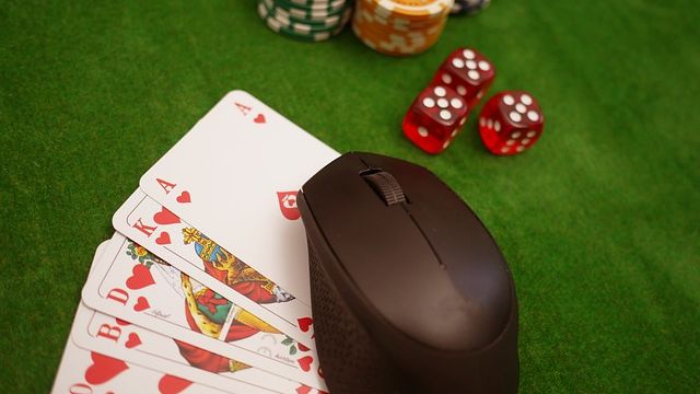 Tips and Advice on When You Should Fold Your Poker Hands